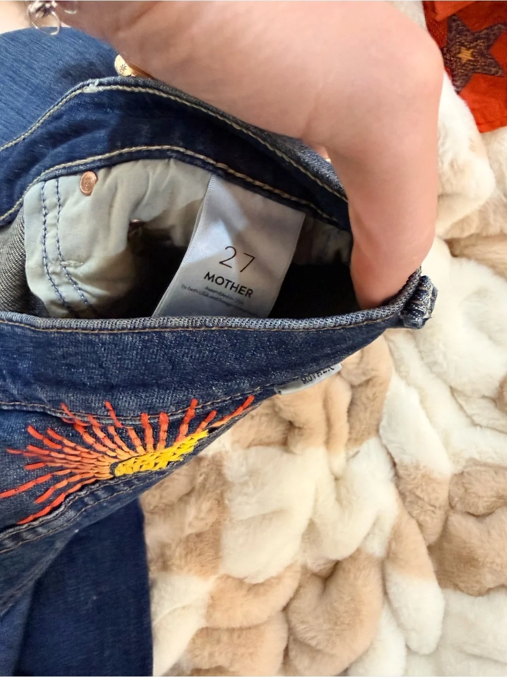Mother denim 27 tomcat ankle jeans. - Picture 4 of 4